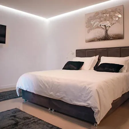 Sunset Serenity Villa With Pool, Gym And Sauna - Six Bedroom Villa With Pool Vila *